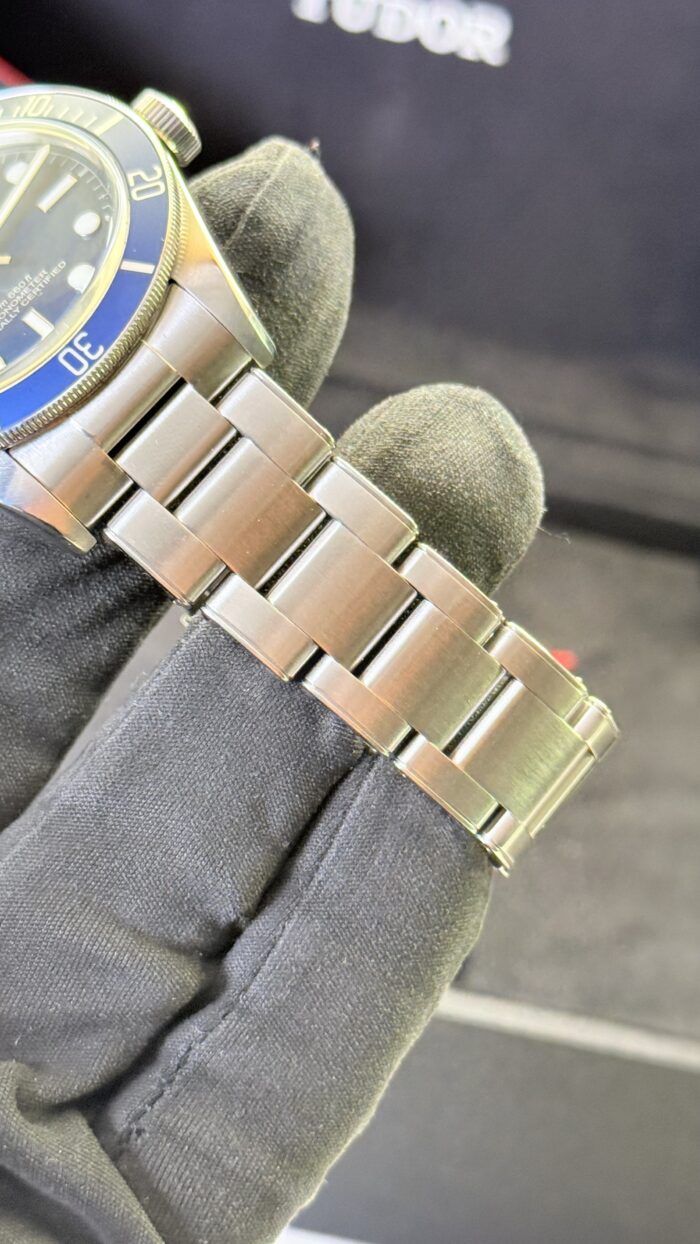 Tudor Black Bay Fifty-Eight - immagine 3