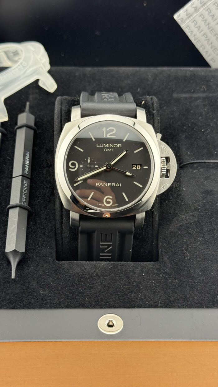 Panerai Luminor 1950 3 Days gmt