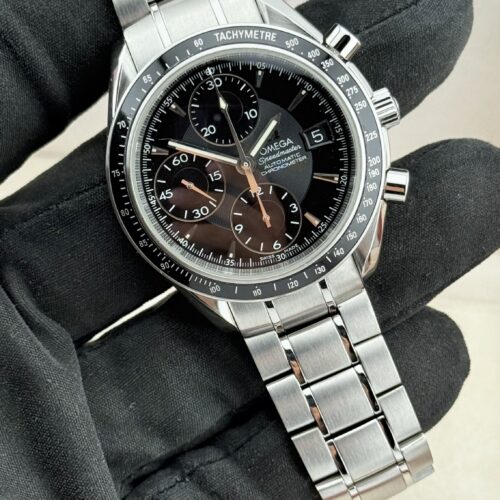 Omega Speedmaster Date ref.32105000