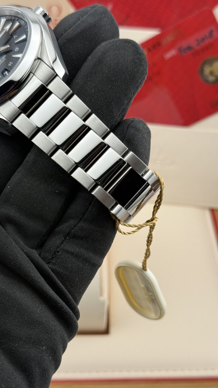 Omega Seamaster Aqua terra GMT - immagine 9