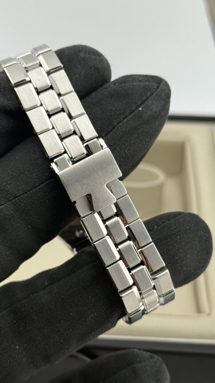 Vacheron  Constantin Overseas - immagine 5